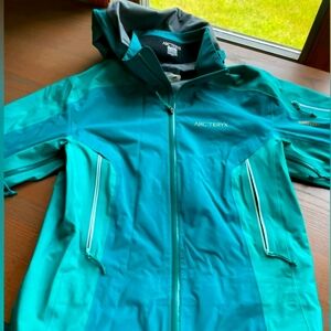Arc'teryx Stingray Hooded Jacket